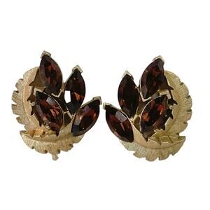 1960s Crown Trifari Gold Plate Brown Rhinestone Curved Leaf Leaves Clip Earrings